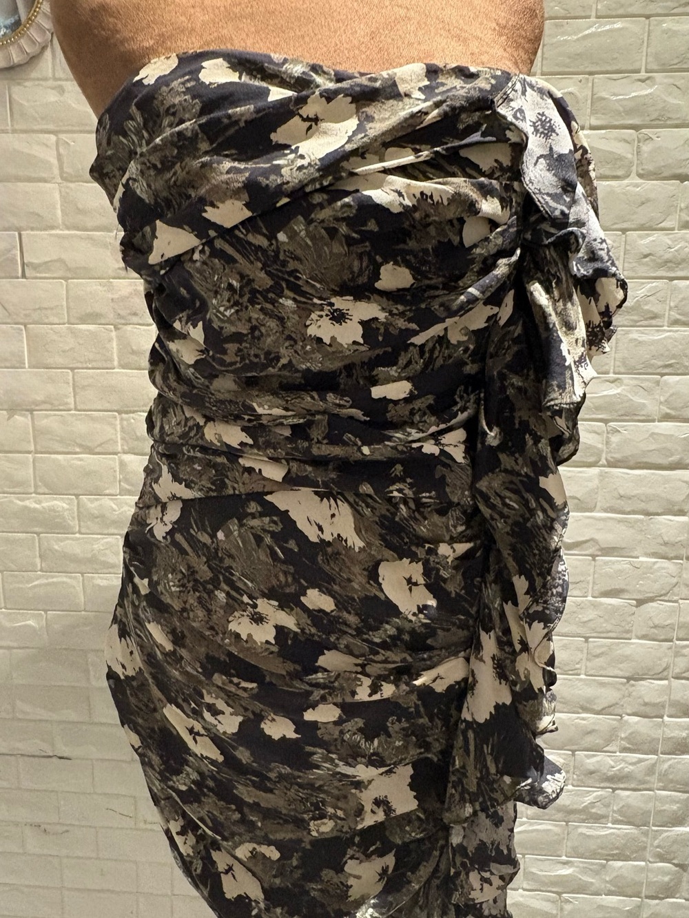Elizabeth and James Black & Cream Strapless Ruffle Dress - Picture 7 of 10